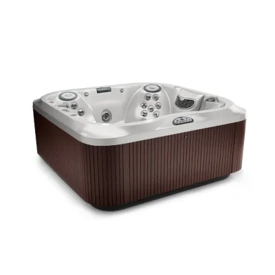 Jacuzzi J-335