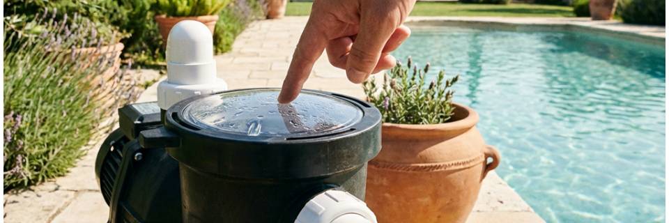 Dlaczego pompa basenowa się zapowietrza? Najczęstsze przyczyny